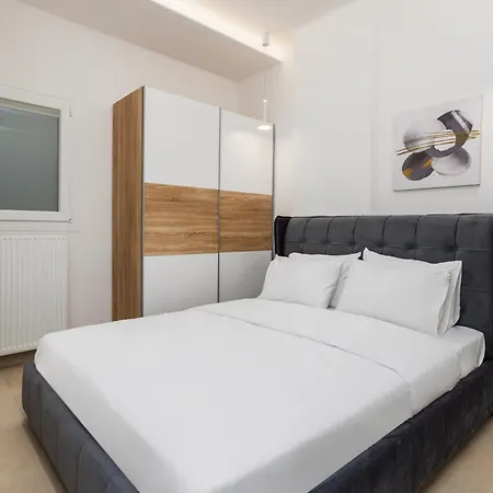 Solange By Halu! 2-bd Next To Metro Station * Thessalonique
