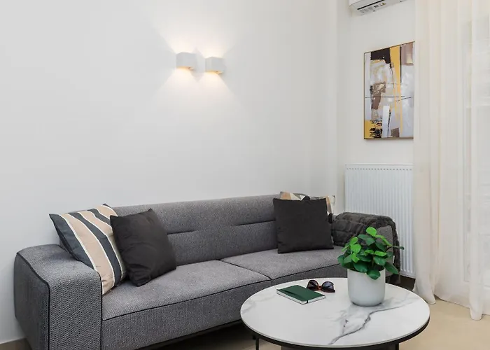 Solange By Halu! 2-bd Next To Metro Station Апартаменты Салоники