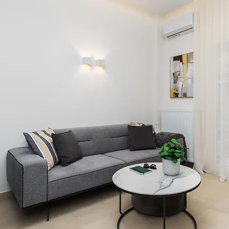 Solange By Halu! 2-bd Next To Metro Station Appartamento Salonicco