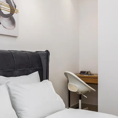Solange By Halu! 2-bd Next To Metro Station * Salonicco